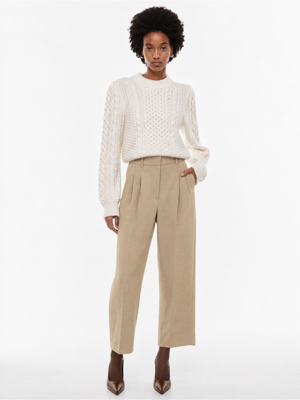 Aritzia - The Effortless Pant™ Cropped - Beige